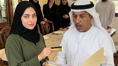 قصة الشيخ ومراتة